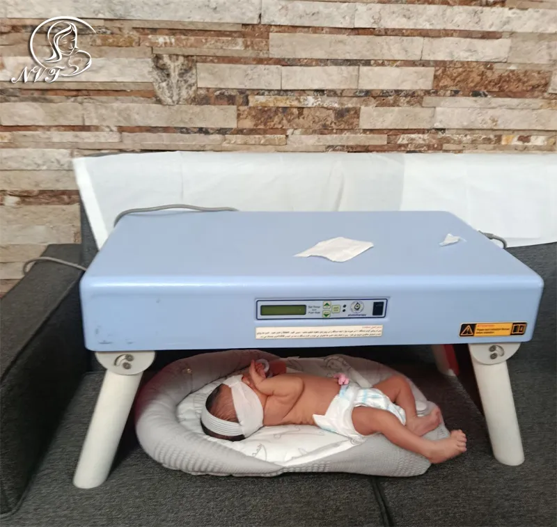 راحتی استفاده از دستگاه زردی نوزاد پایه دار در محیط امن خانه